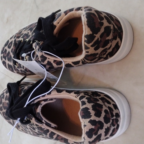 Cat & Jack animal print sneakers. - Picture 4 of 5
